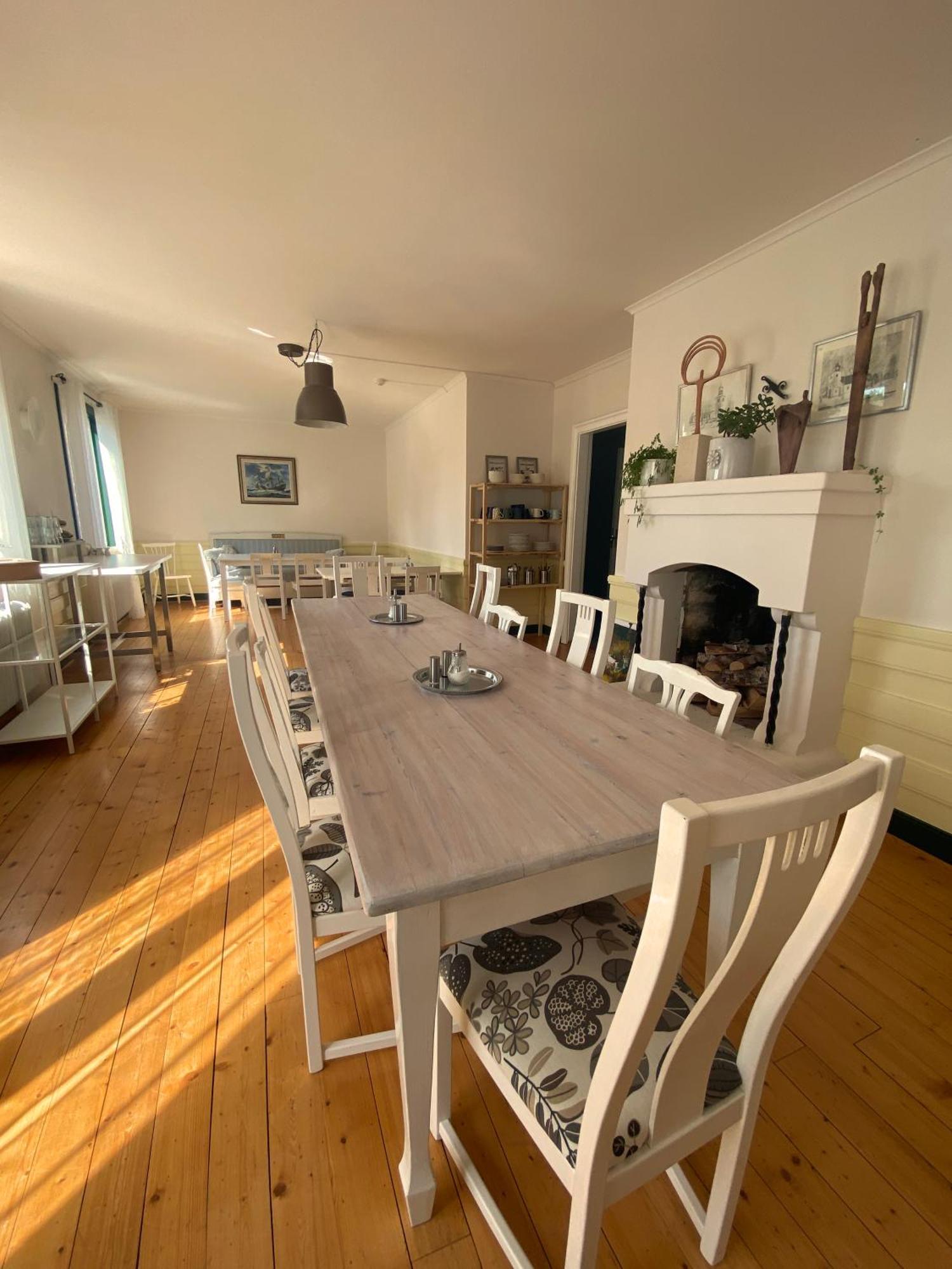 Villa Karlloesa - Bed And Breakfast Målilla Екстериор снимка