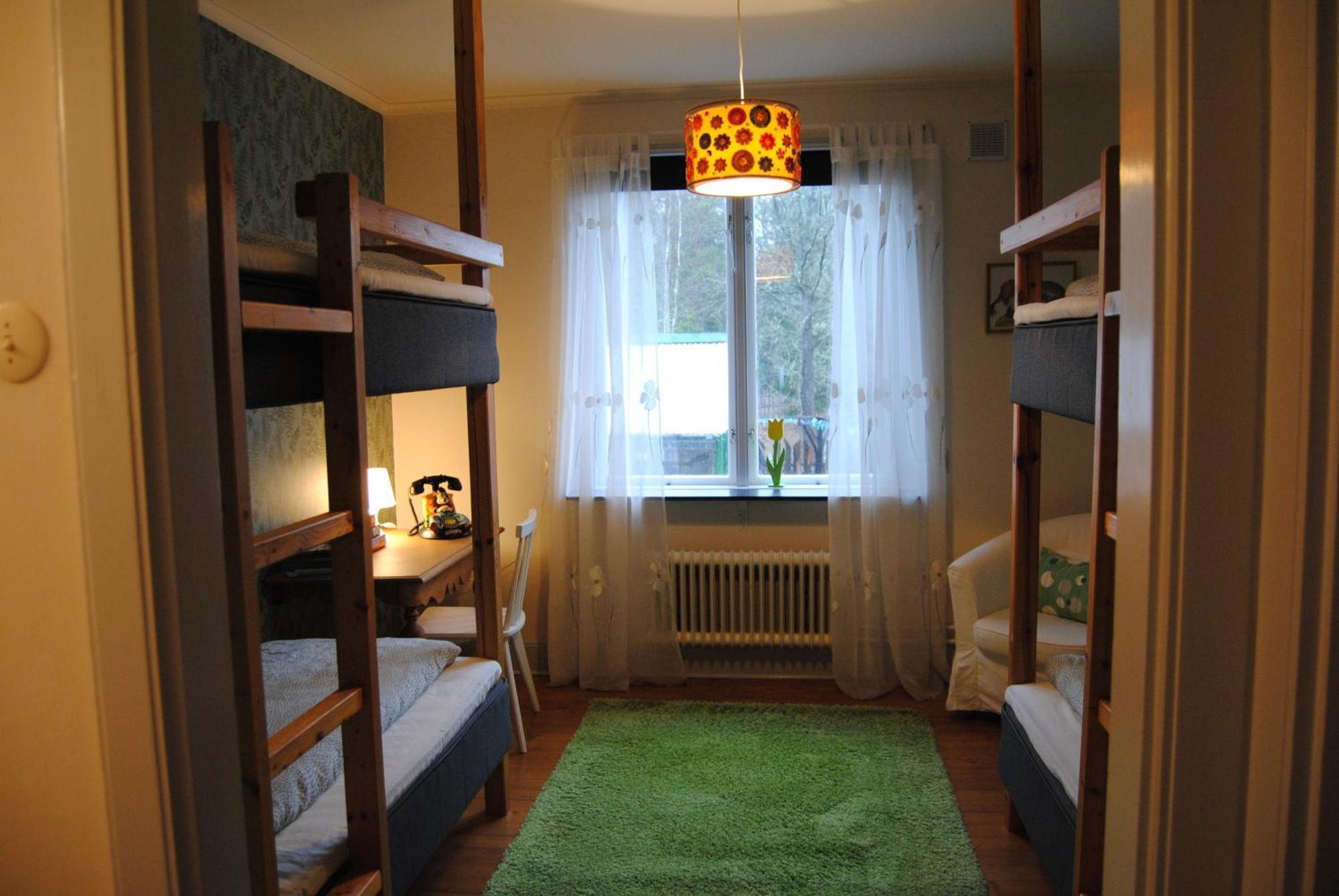 Villa Karlloesa - Bed And Breakfast Målilla Екстериор снимка